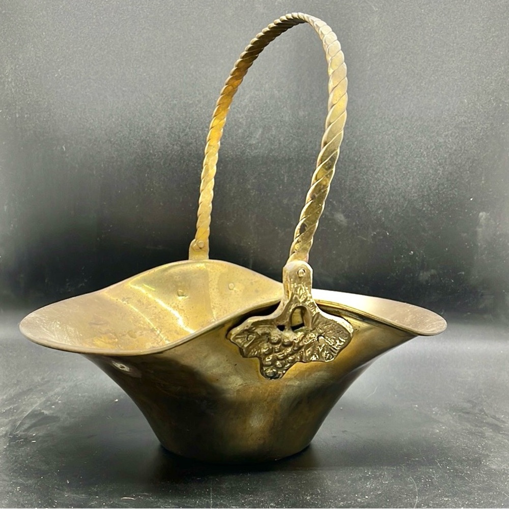 Brass Decorative Basket with Twisted Handle - Gold Vintage Cottagecore